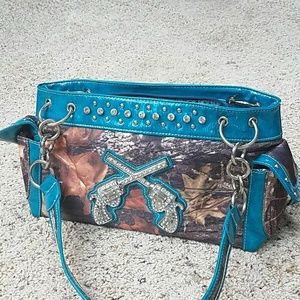 Perfect adorable NEW Isabella PURSE